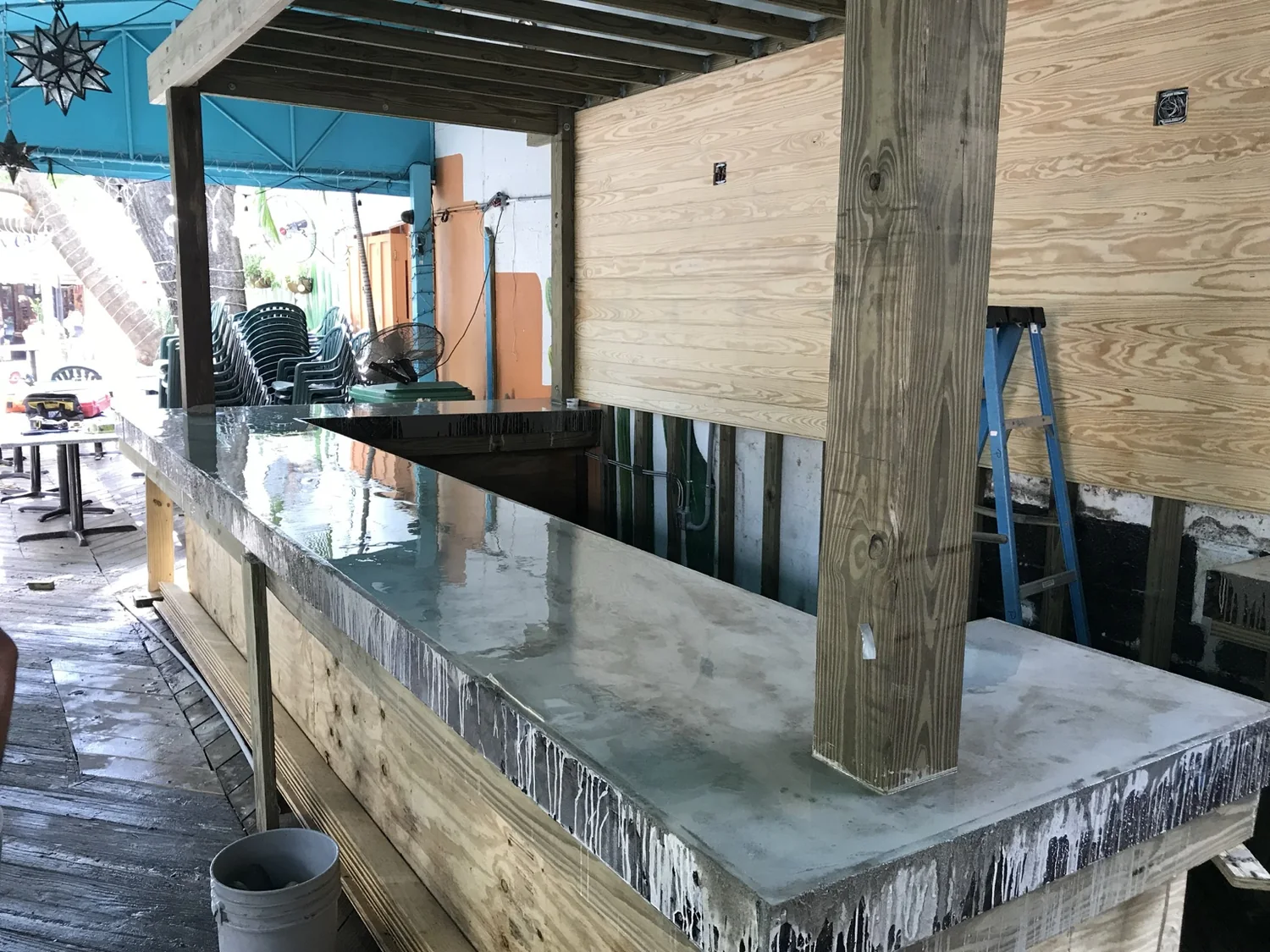 Newly poured concrete countertop in a commercial bar project.